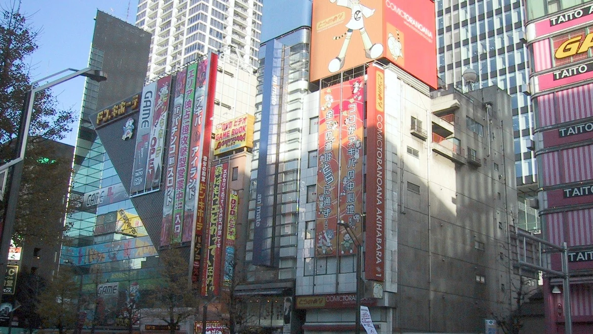 specialty anime and manga retail storefronts in downtown tokyo